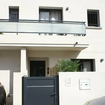 La Maison Du Potier Bed & Breakfast 3*